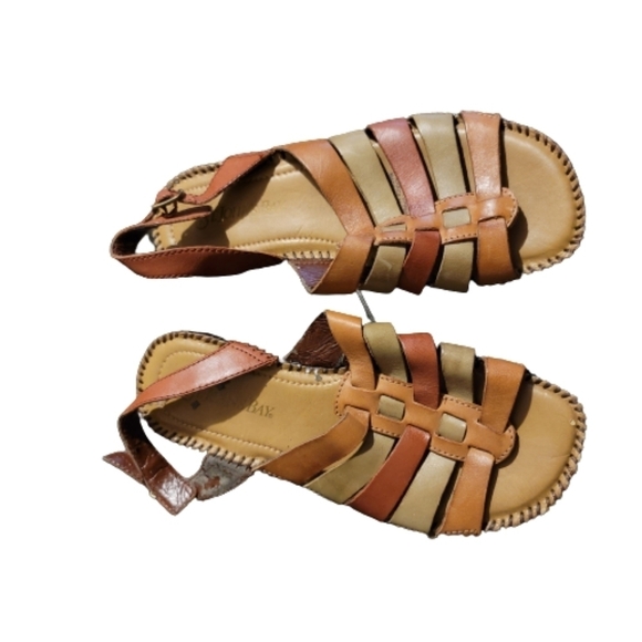 Old NAVY sandals strappy sandals shoes flats camel, tan slingback 8 gladiator - Picture 6 of 7